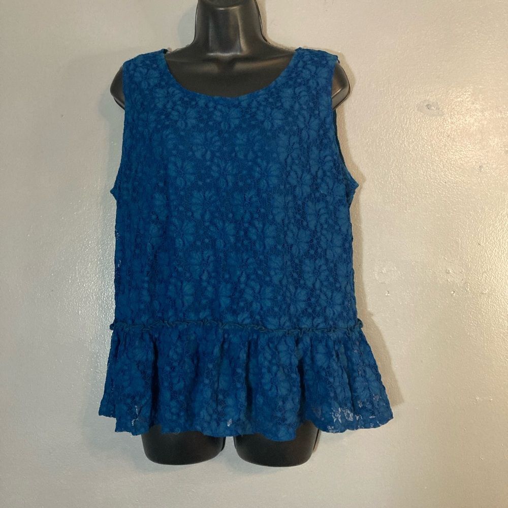 NY Collection Blue Lace Sleeveless Peplum Top